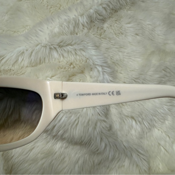 Tom Ford Brianna 55mm Gradient Cat Eye Sunglasses - Picture 5 of 6